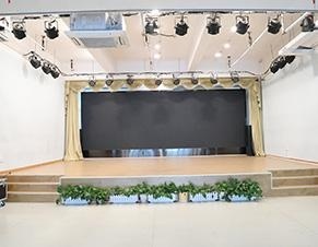 表演室