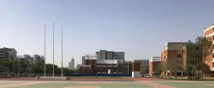天津开发区国际学校初中部