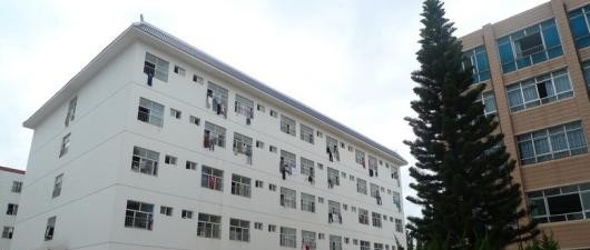 昆明市财经商贸学校网站