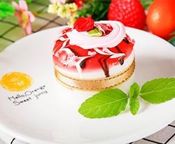 韩式蛋糕裱花袋方法