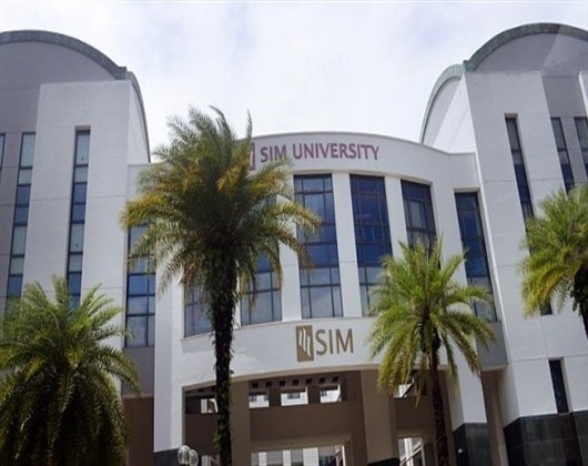 新加坡管理学院