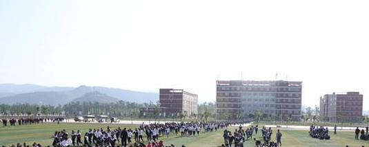 西昌职业技术中学