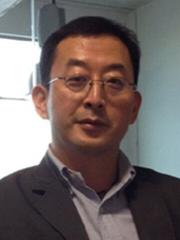 崔予文