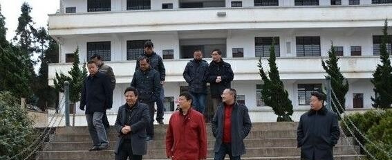 泸西县职业高级中学