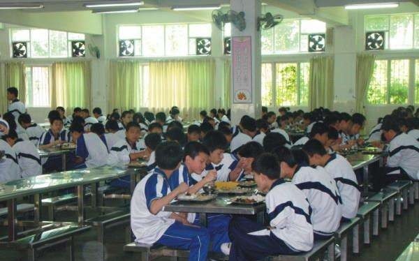 太原大学附属职业中学