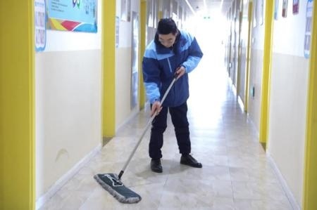 湖州帕丁顿生活老师.jpg