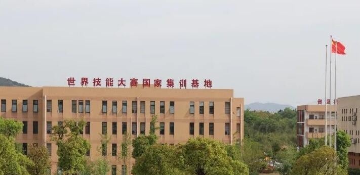 安吉职业教育中心学校2020年宿舍条件