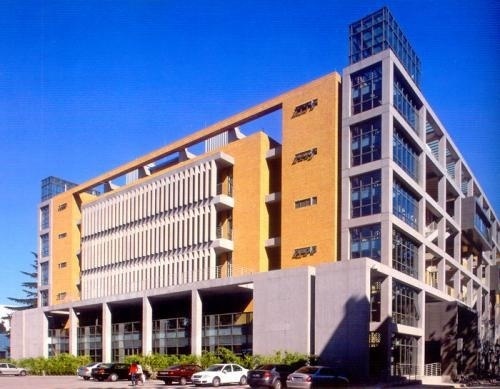 北京外国语大学（北外英语国家留学网）