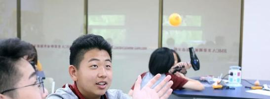 北京明诚外国语学校小学部网站