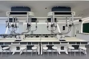 天津法耀高级中学（英华生态学校）实验室