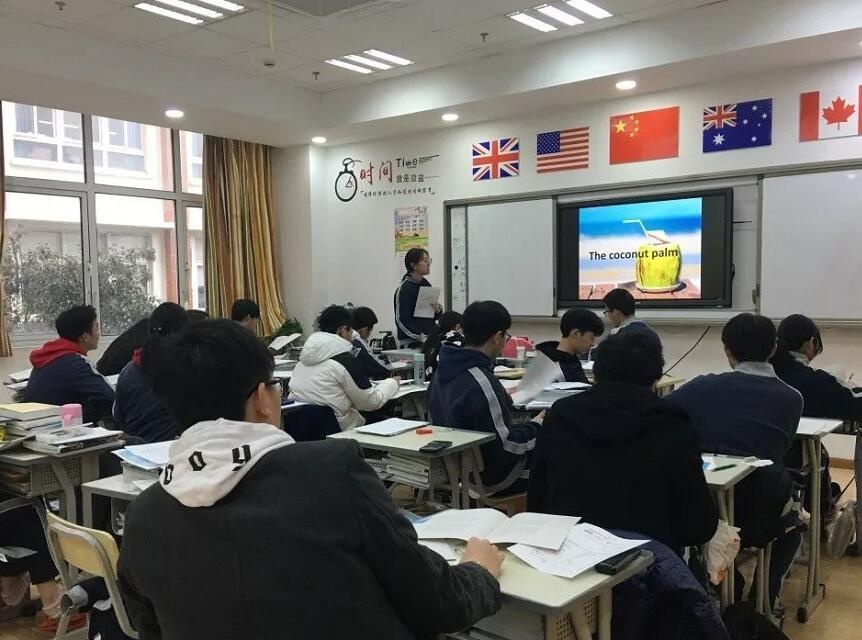 金苹果剑桥语言课程教学活动.jpg