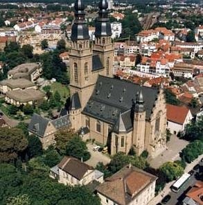 施派尔德国管理学大学