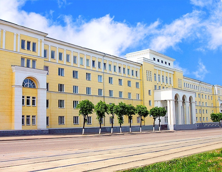 斯摩棱斯克国立医学院