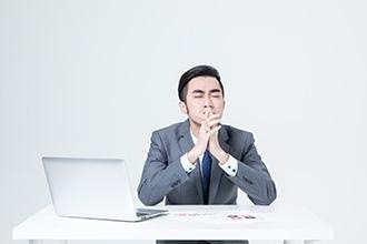 成为化妆师