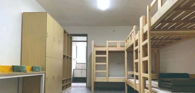 无锡宏源技师学院