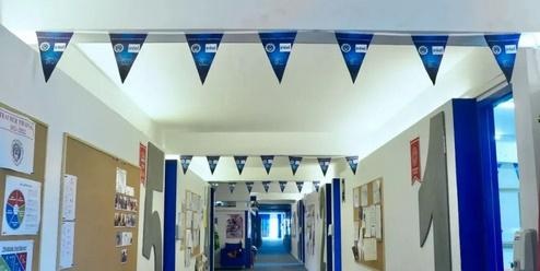 往届英特尔AI for Youth营.jpg