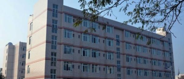 四川矿产机电技师学院