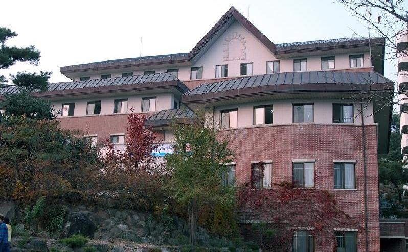 湖南大学
