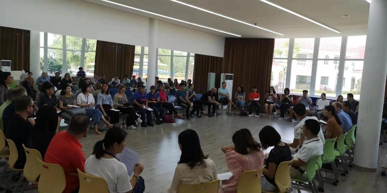 上海宏润博源学校教师培训.jpg