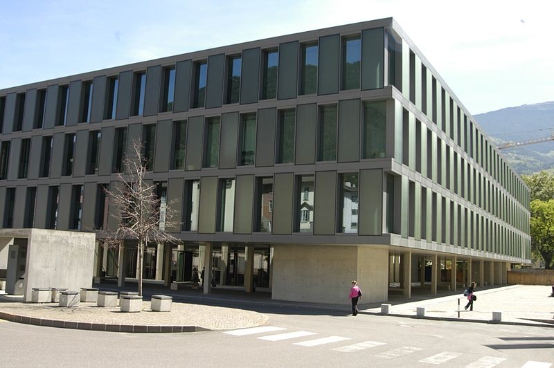 波尔扎诺自由大学