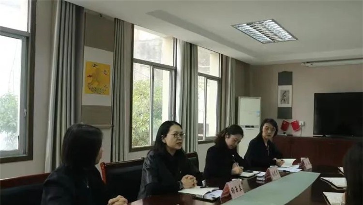 重庆医药经贸卫生学校