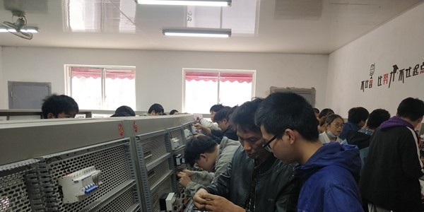 扬州市天海职业技术学校