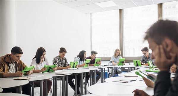 2023宝成技工学校开设的专业一览表