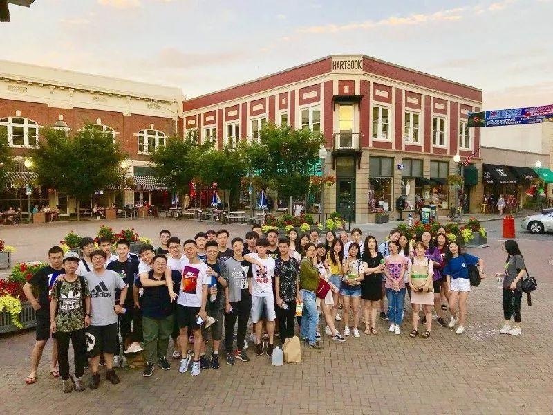 诺科上海分校学生赴美国本校.jpg