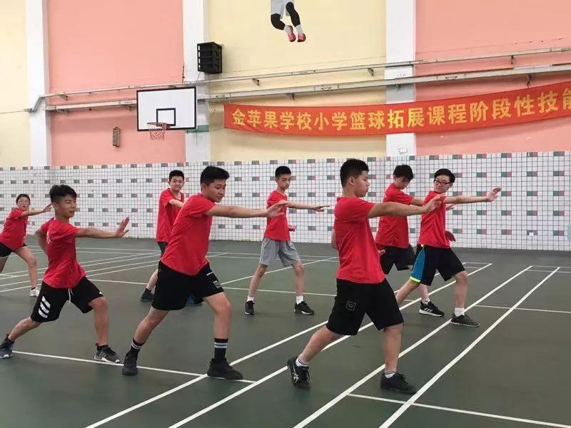 学习武术.jpg