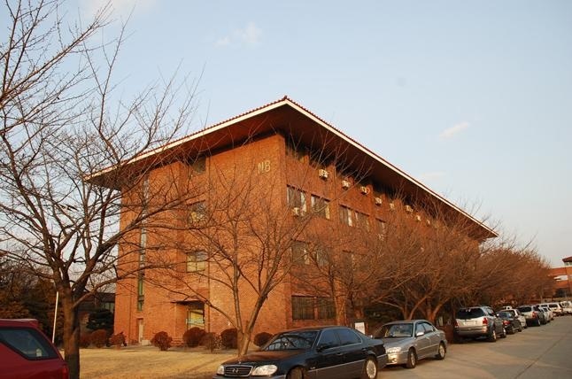 韩国科学技术院