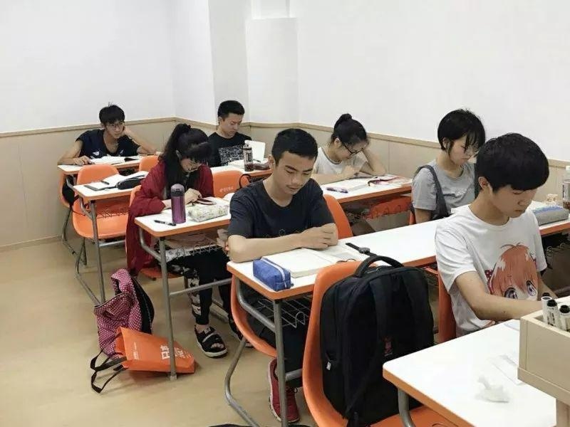 上海出国留学培训