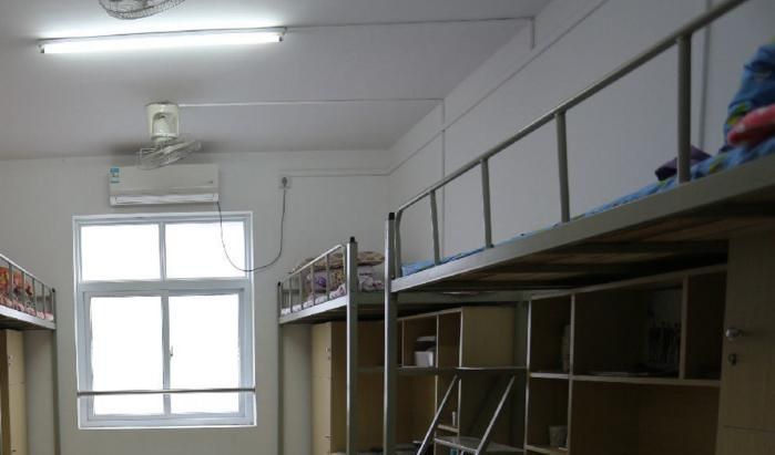 武汉第二轻工业学校ss