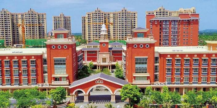 2023海南华侨中学观澜湖学校多少钱(学费明细)