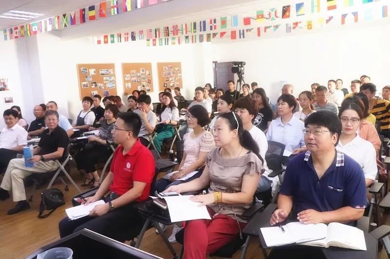 北大附属益田同文学校举行“危机管理”专题全员培训