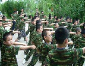 南京东方西点军事夏令营