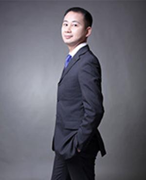 成都外国语专业学校-伊藤老师