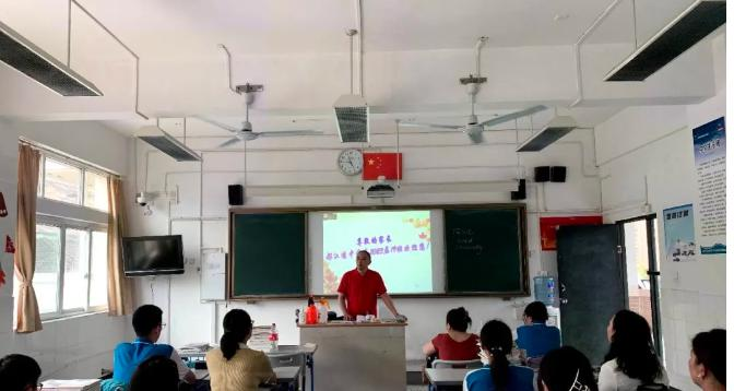 都江堰中学双语班