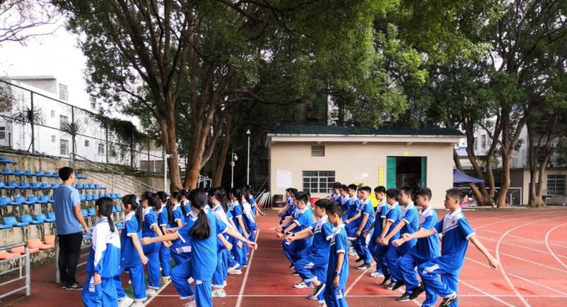 海南热带海洋附属中学2023年招生办