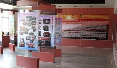 河北省师范大学附属中学中加班