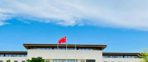 中国人民大学附属中学三亚学校地址在哪里，哪个地区，哪个城市