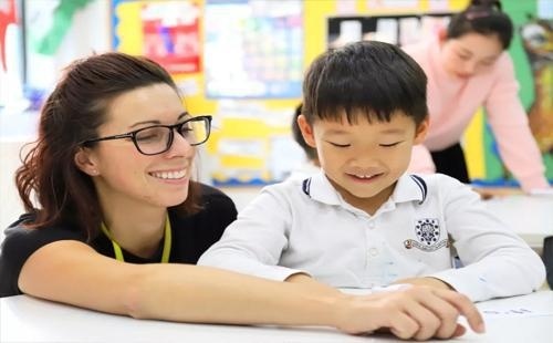 宁波鄞州赫德实验学校