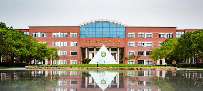 中加枫华国际学校2022年招生政策