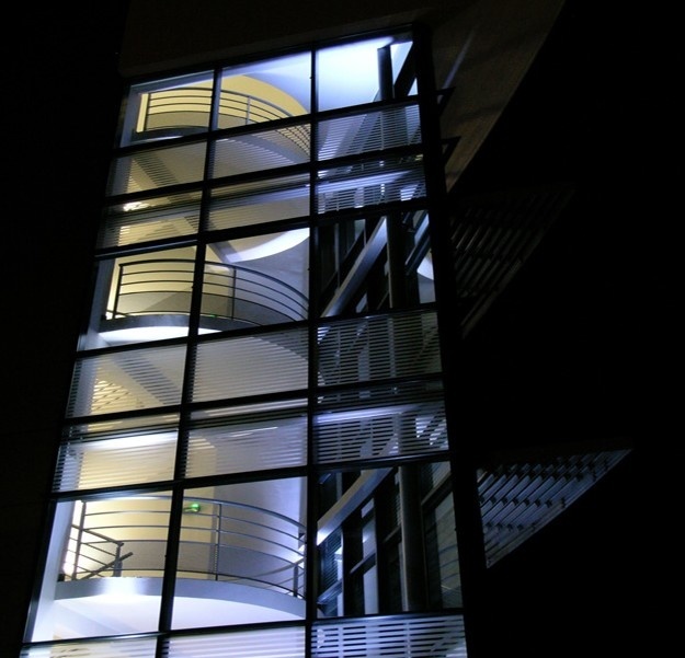 高等经济与商业科学学校