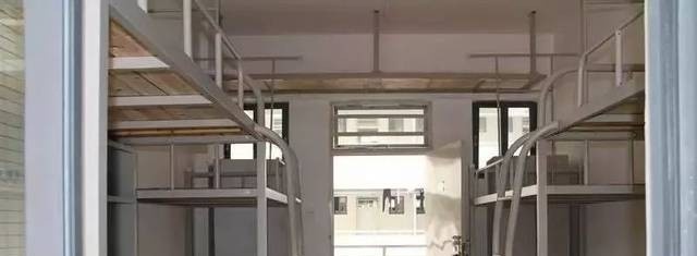 宝鸡郡智技工学校