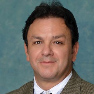 Jose Alvarado 学生生活主任/数学老师