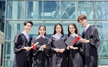 应往届高中毕业生