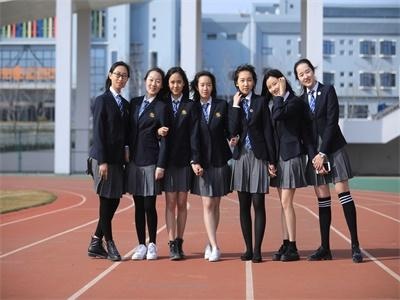 青岛博格思学校