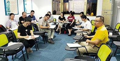 学员上课