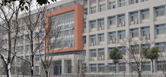安徽商贸职业技术学院是几专