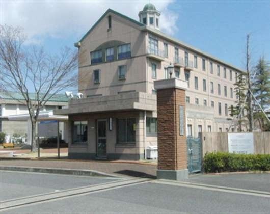 铃鹿国际大学